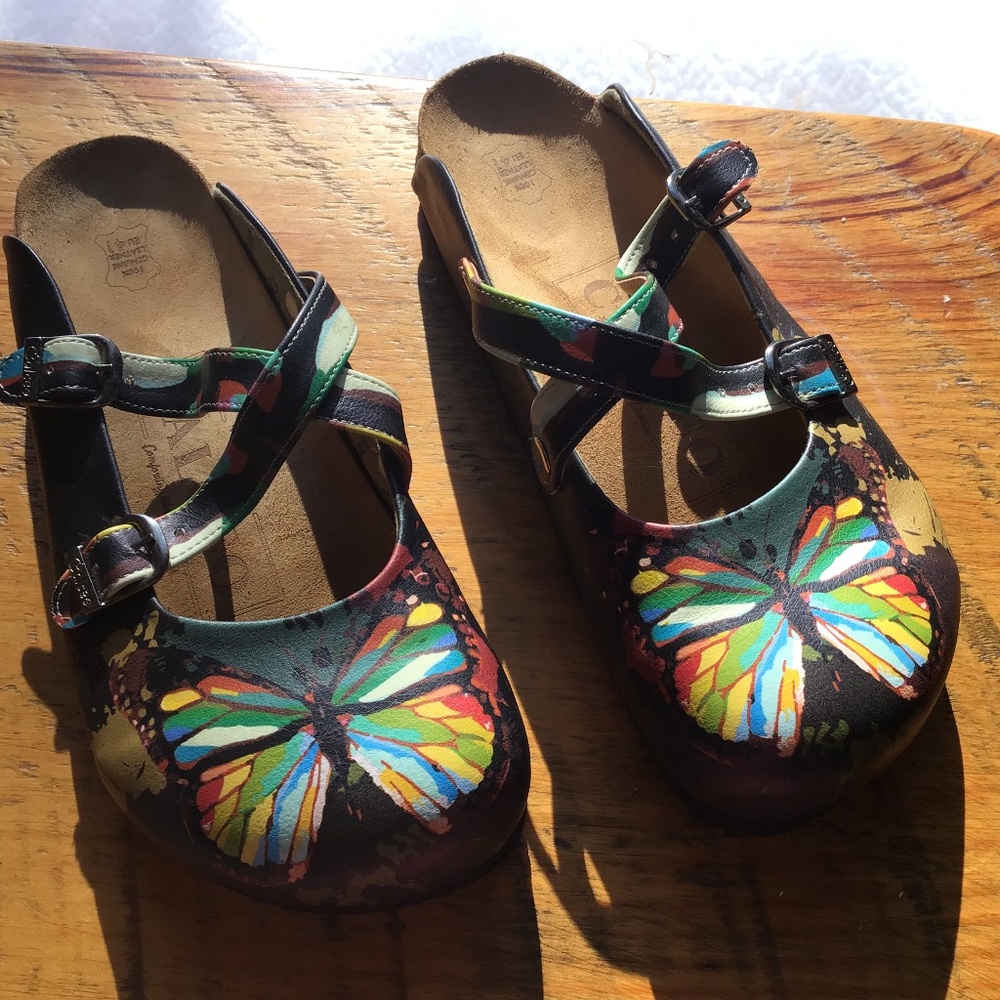Calceo Size 41 Black Butterfly Clogs